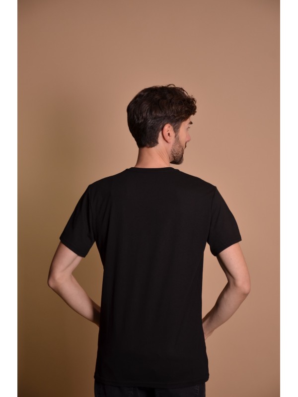2100-557 Black Мъжка тениска