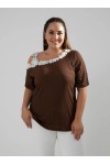 111839 Brown Дамска тениска в макси размери