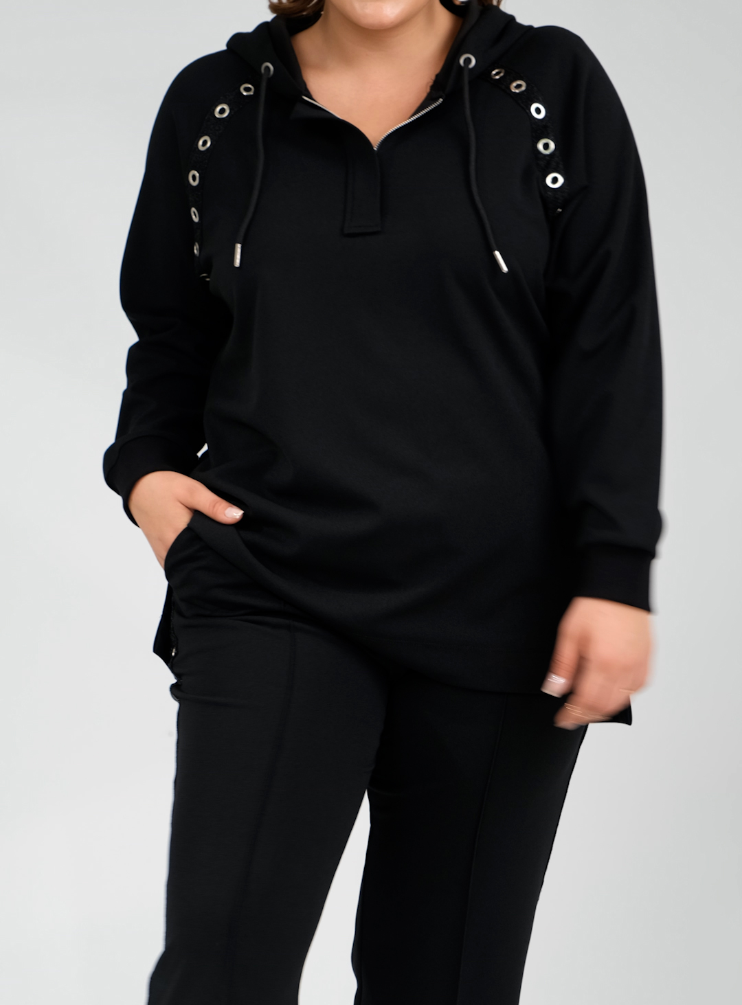 121869 Black Спортен екип в макси размери 121869 Black Спортен екип в макси размери