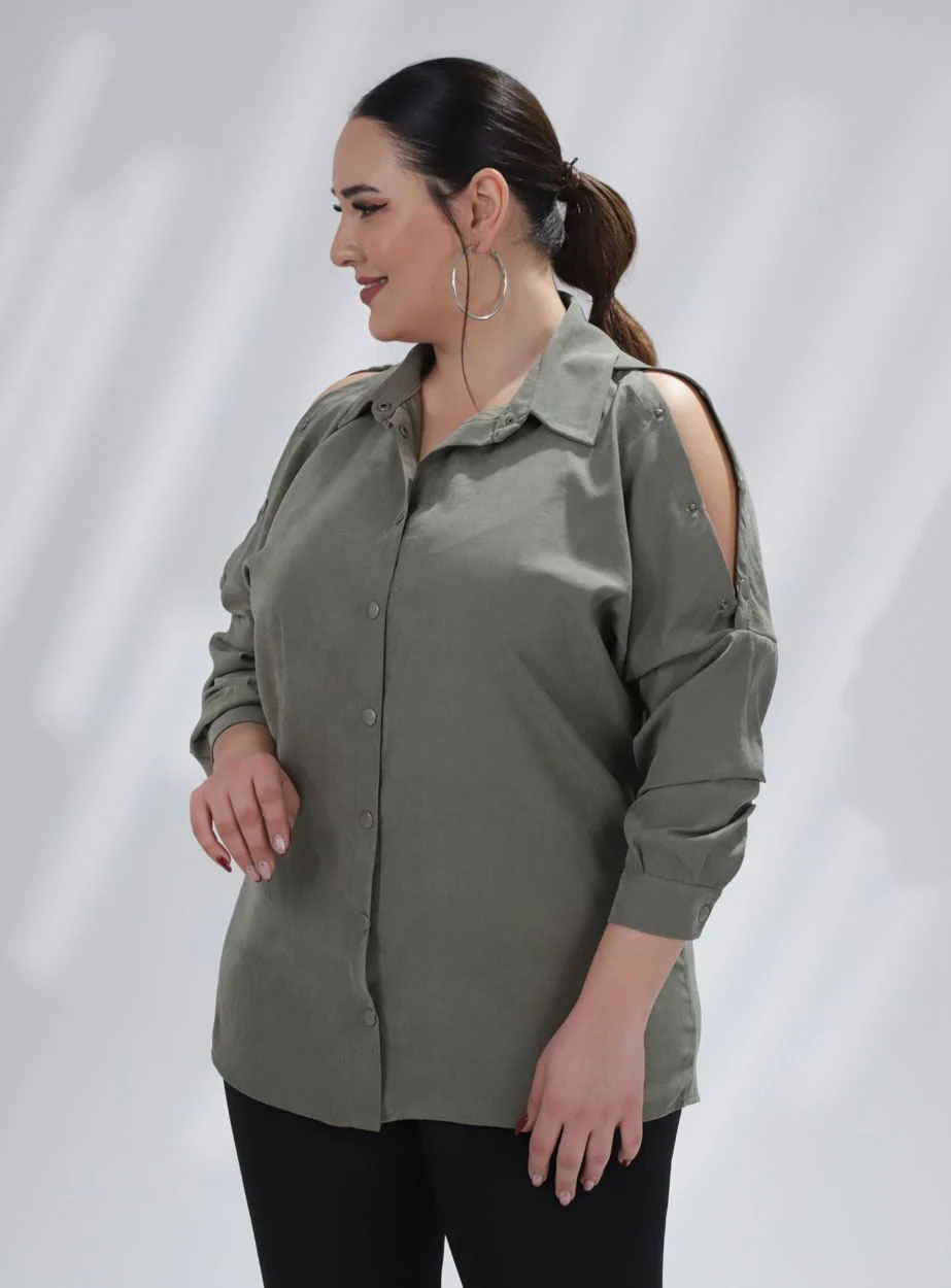 333071 Khaki Дамска риза в макси размери