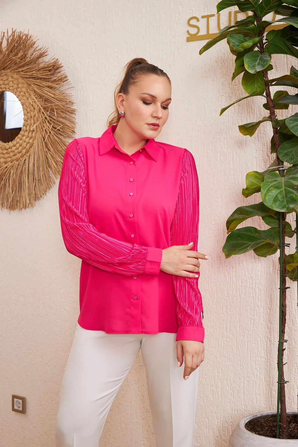 6038 Fuschia Дамска риза в макси размери
