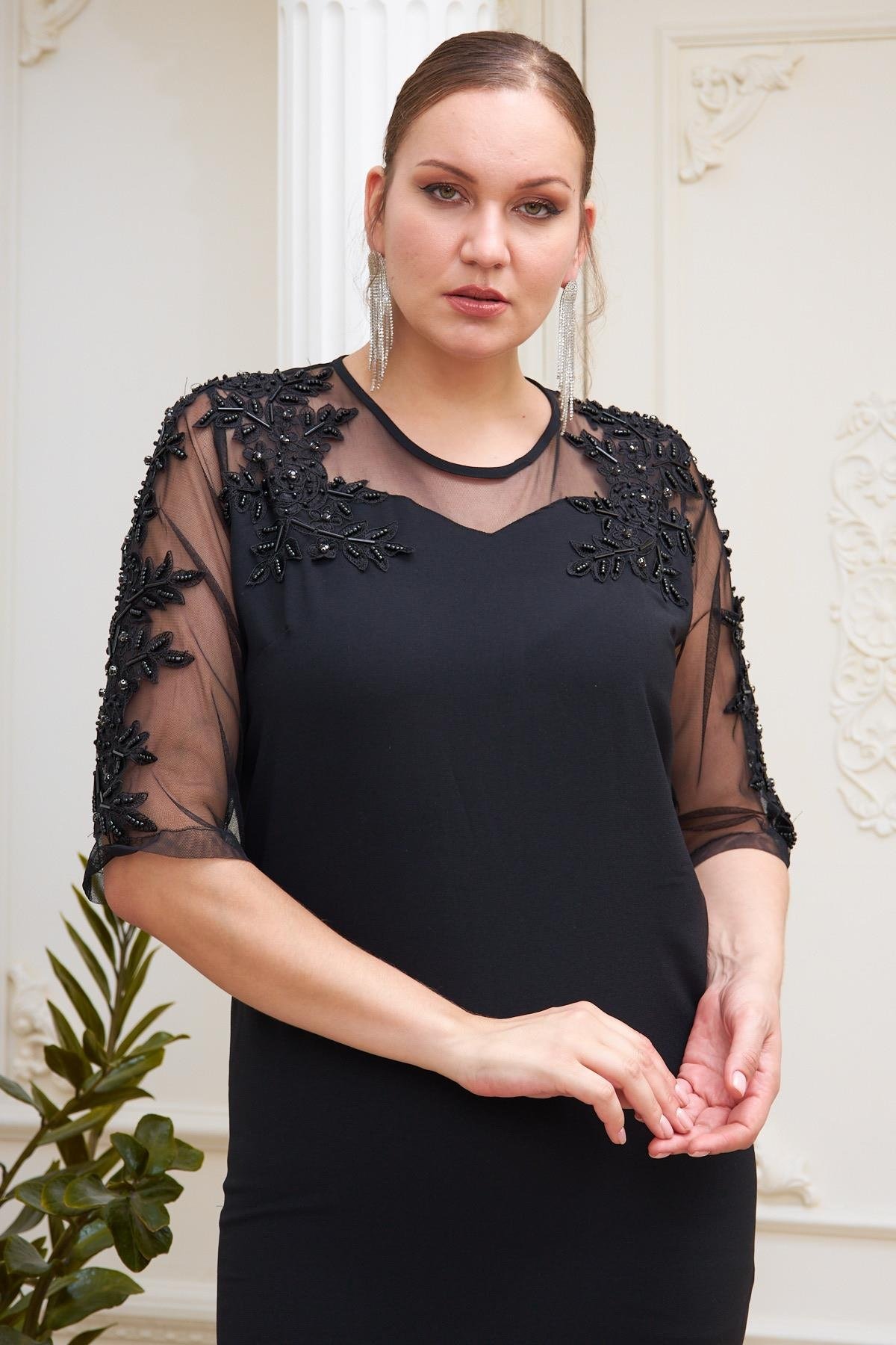 6099 Black Дамска рокля в макси размери