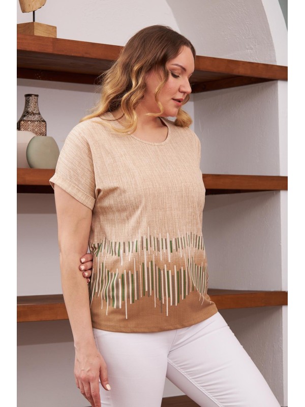 6124 Beige Дамска тениска в макси размери