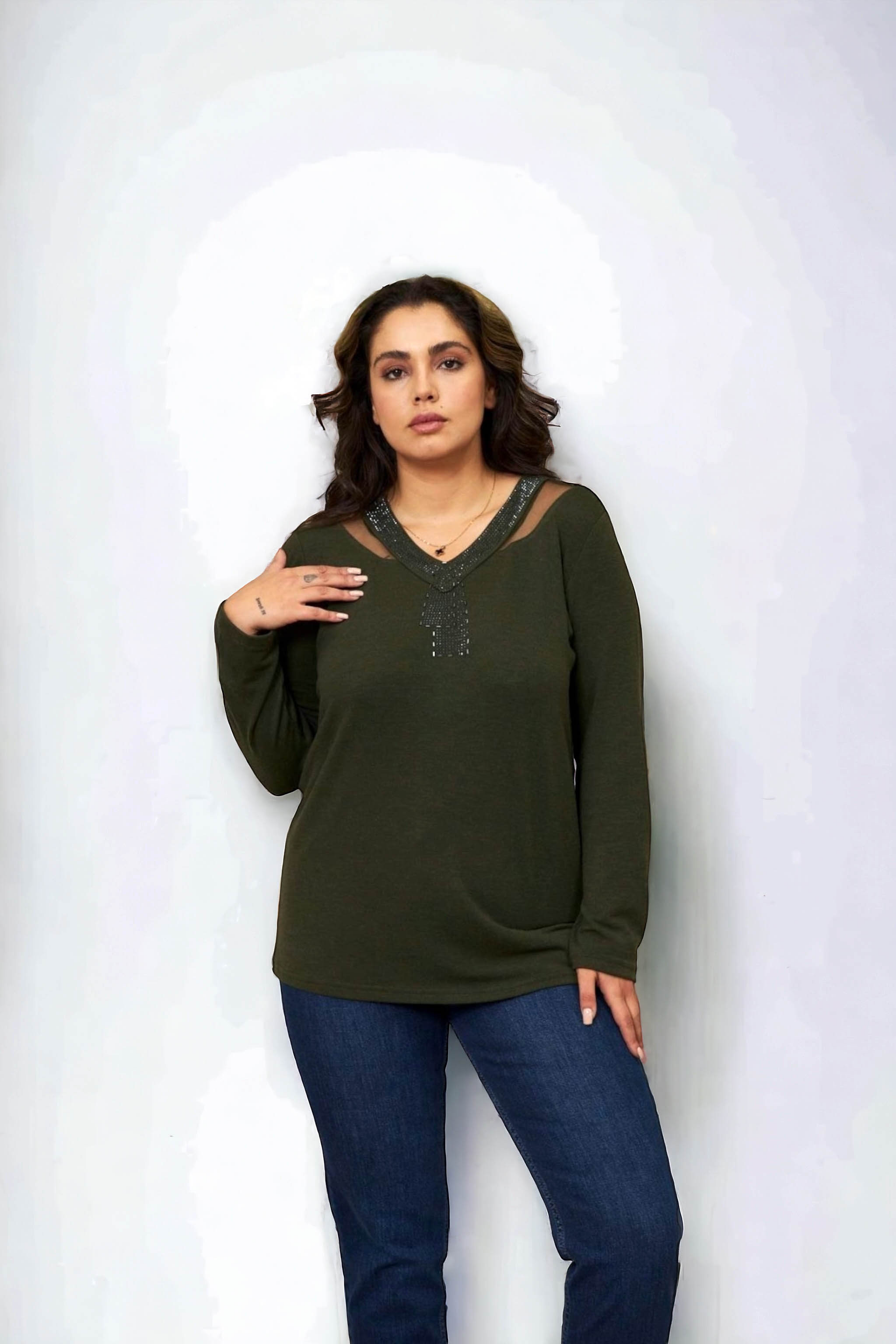 6220 Khaki Дамска блуза в макси размери