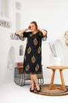 6426 Black Дамска рокля с бродерия в макси размери