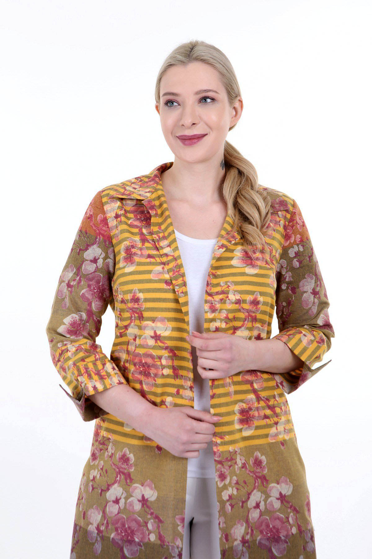 W-5630 Yellow Дамска риза тип жилетка в макси размери