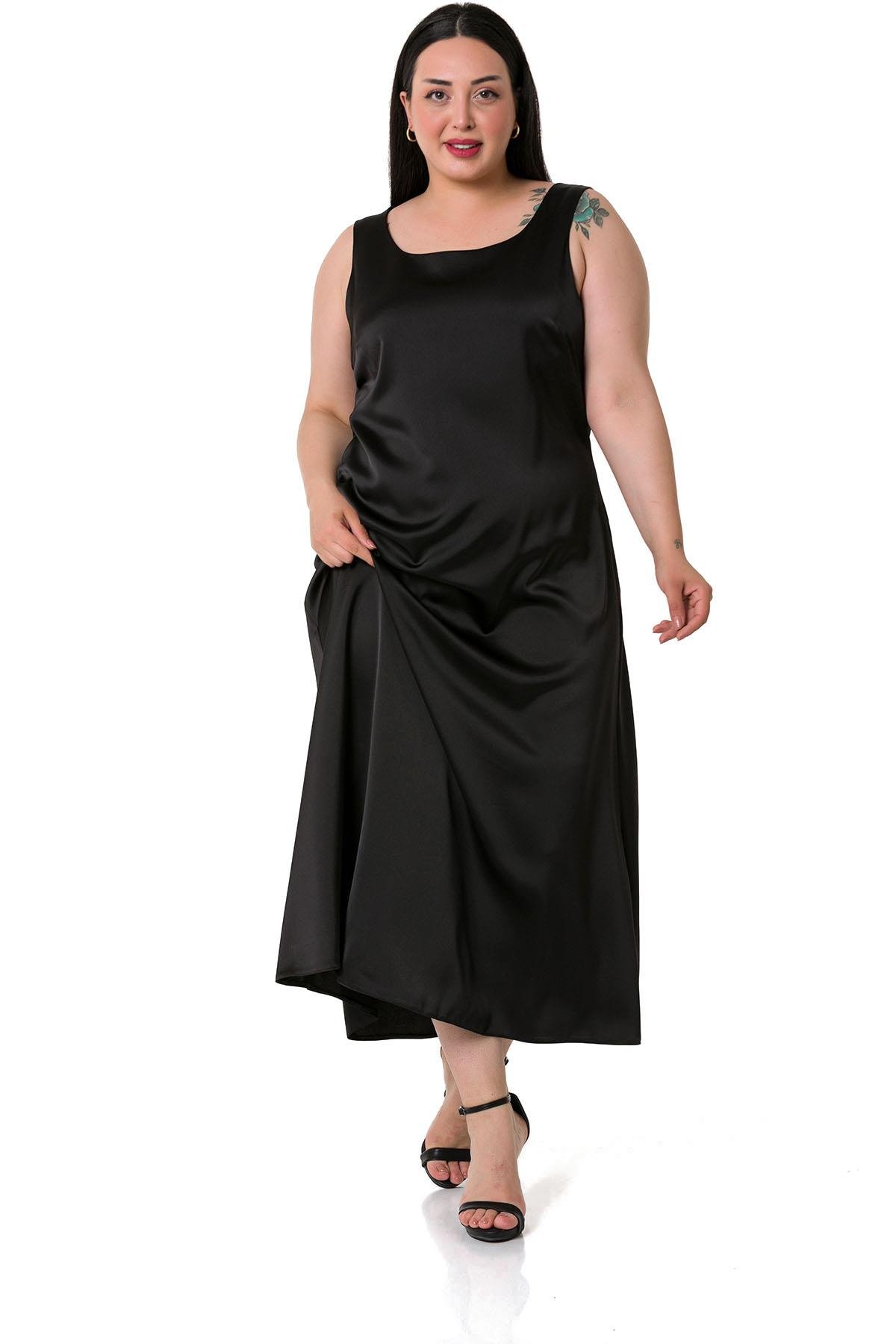 W-6289 Black Дамска рокля в макси размери