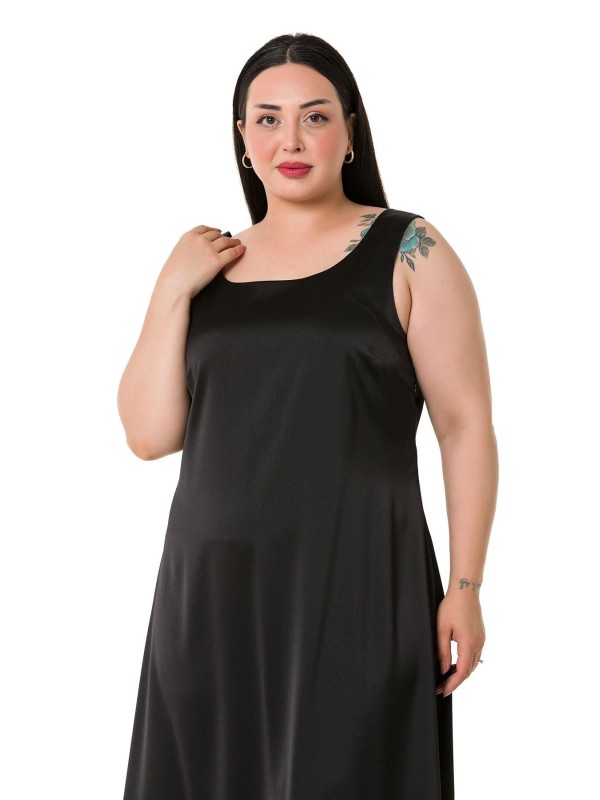 W-6289 Black Дамска рокля в макси размери