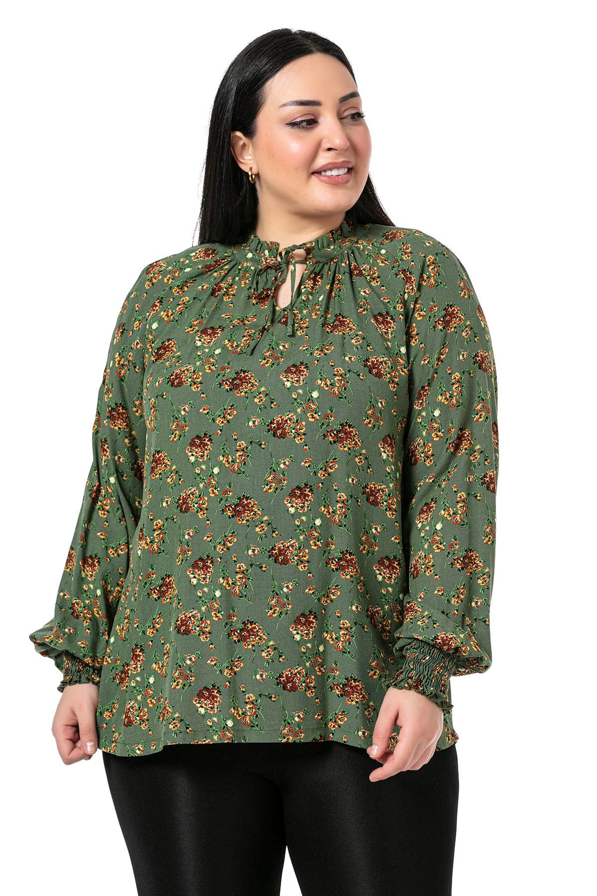 W-7402 Green Дамска блуза в макси размери