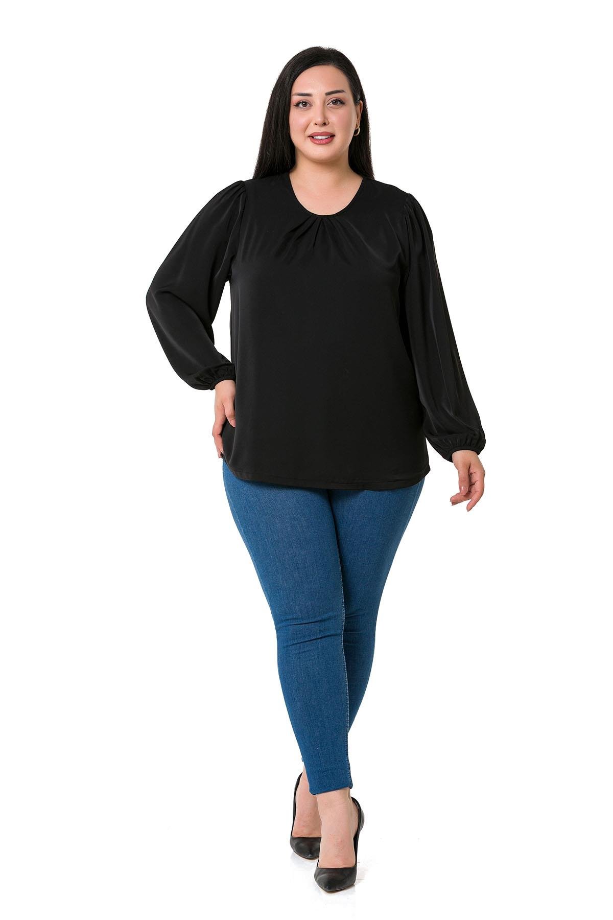 W-7430 Black Дамска блуза в макси размери W-7430 Black Дамска блуза в макси размери